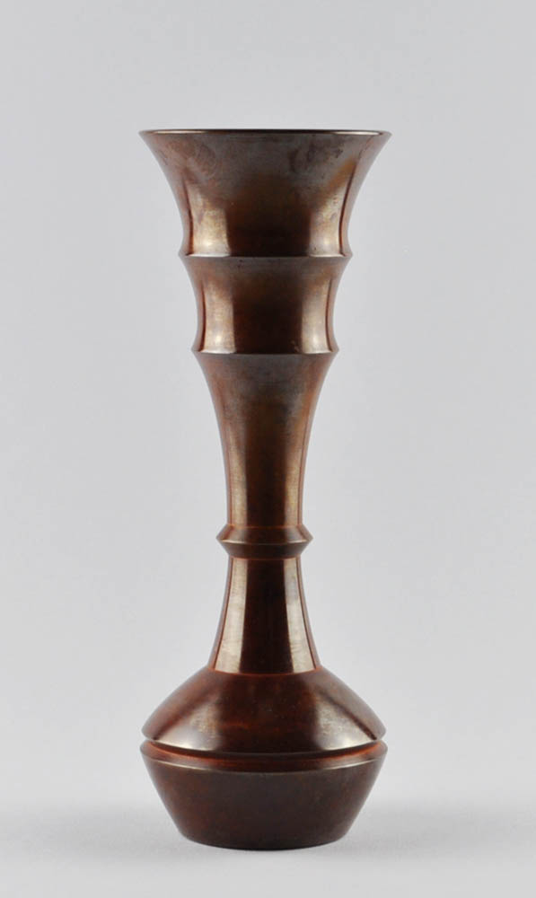 Bronze vase by Yasumi Nakajima II. (Sold)